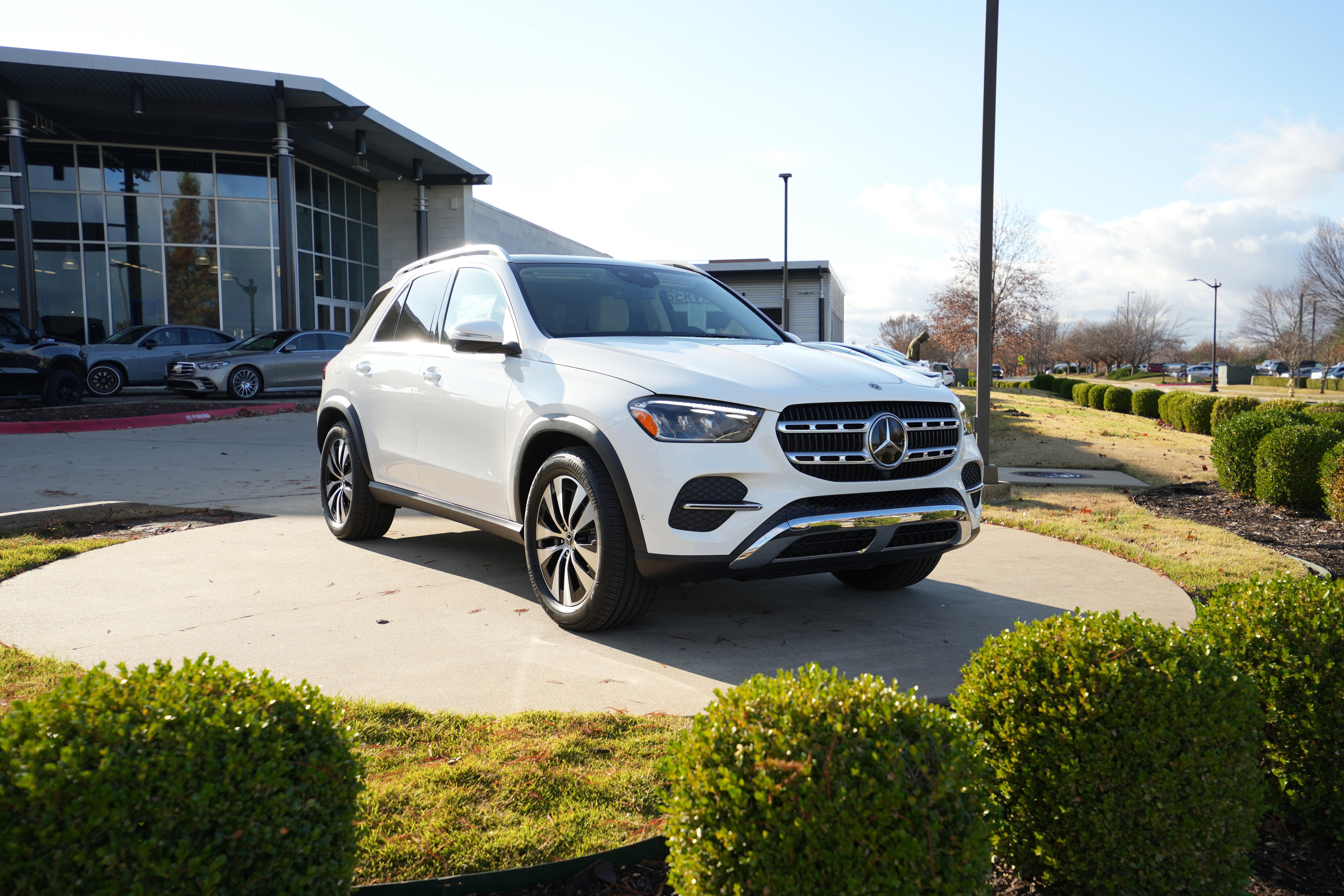 2026 Mercedes-Benz GLE GLE350's photo