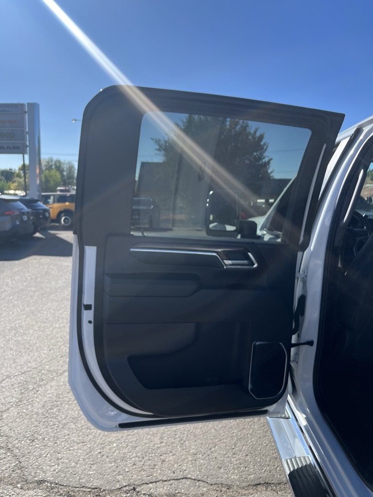 2024 Chevrolet Silverado 2500HD LT photo 13