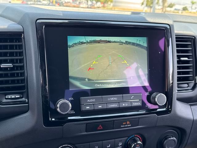 2023 Nissan Frontier SV photo 11
