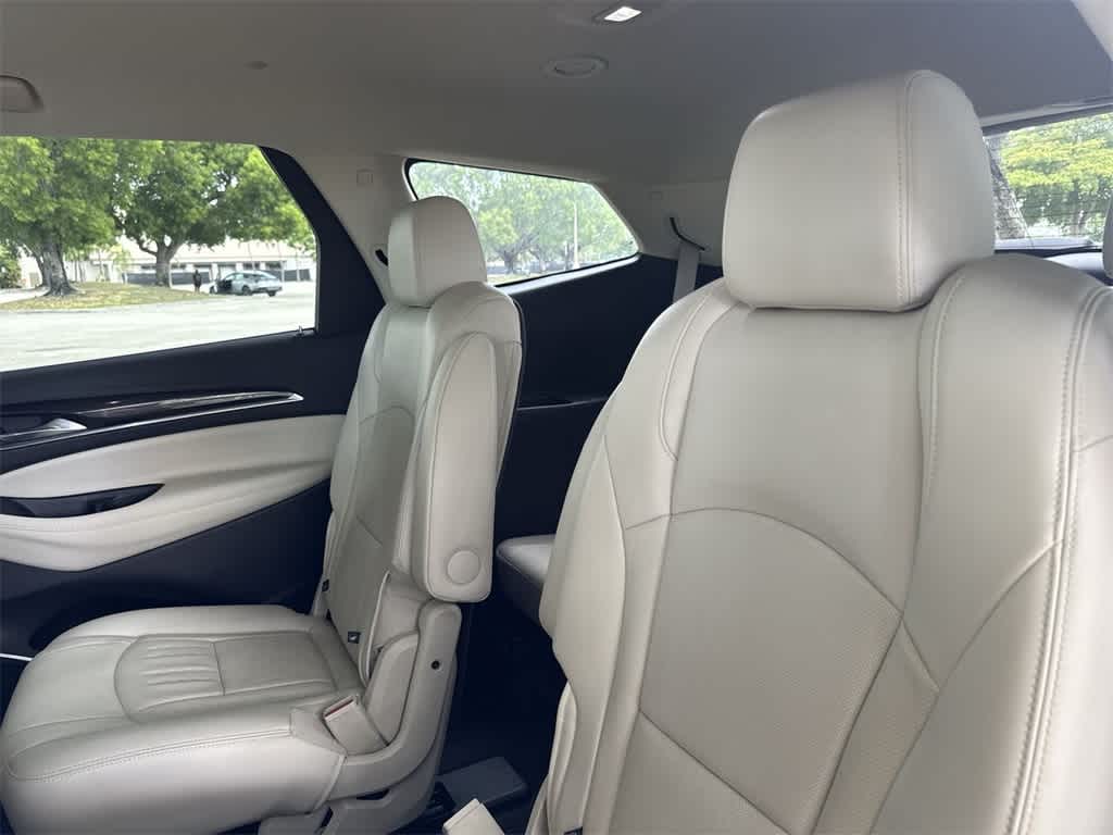 2023 Buick Enclave Essence photo 20