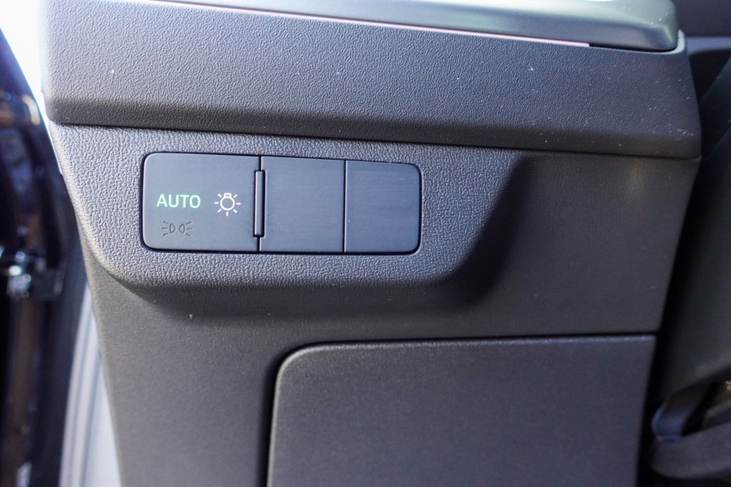 2023 Audi Q4 40 E-tron Premium Plus photo 16