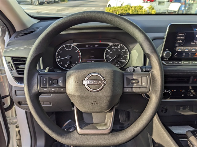 2025 Nissan Rogue S photo 19