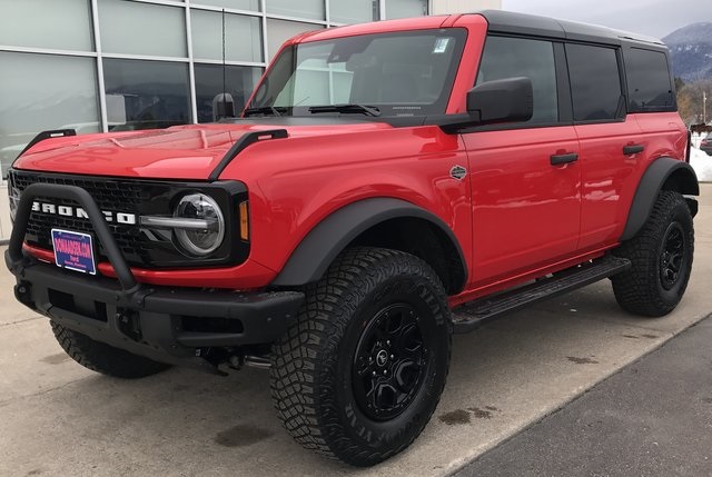 2024 Ford Bronco Wildtrak photo 3