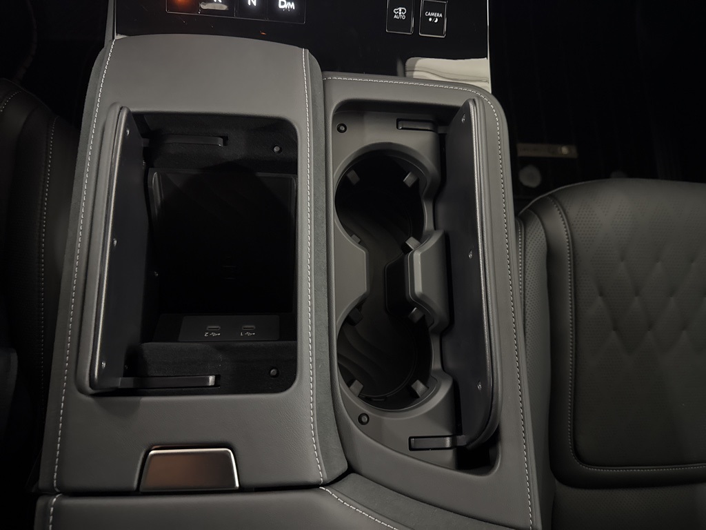 2026 Infiniti QX80 photo 23