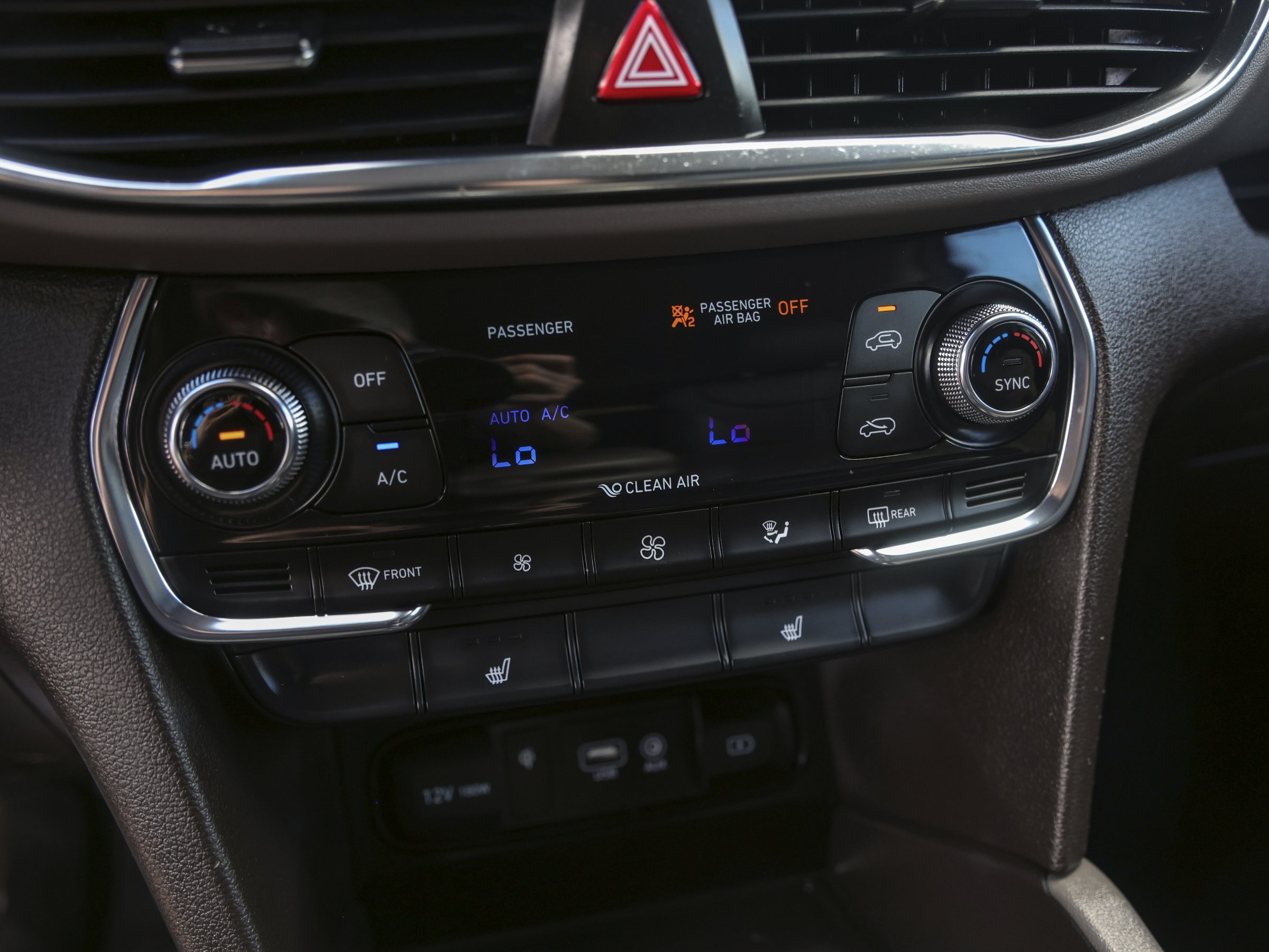 2020 Hyundai Santa Fe SEL photo 21