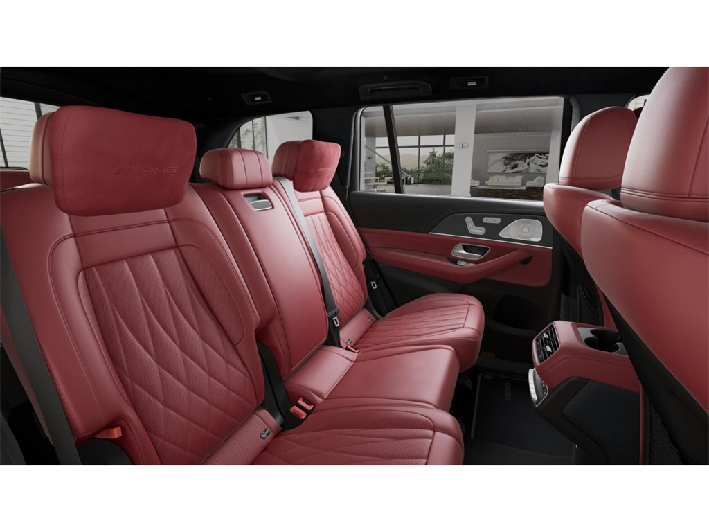 2026 Mercedes Benz GLS 63 AMG 4MATIC photo 3