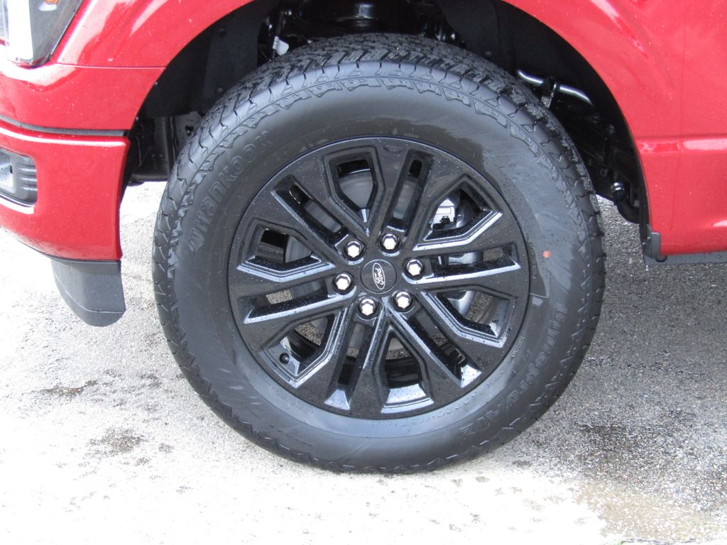 2025 Ford F-150 Lariat photo 4