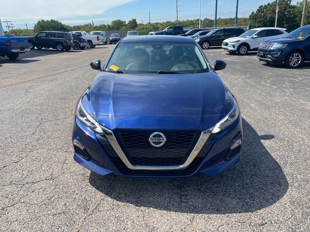 Used 2022 Nissan Altima SR with VIN 1N4BL4CVXNN371018 for sale in Kansas City