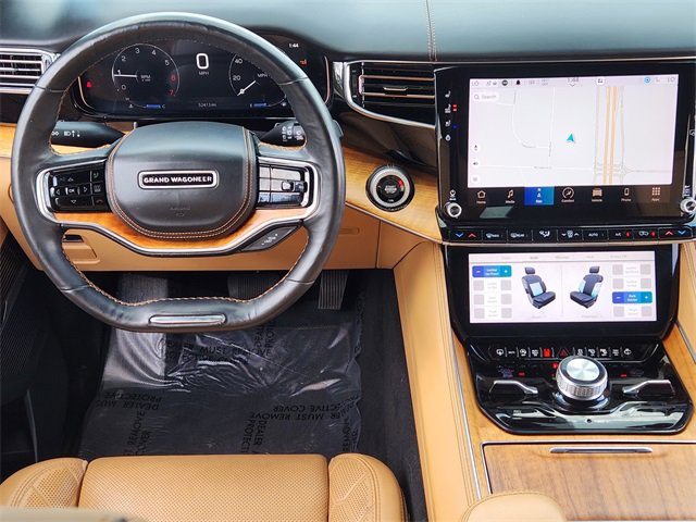 2023 Jeep Grand Wagoneer III photo 18