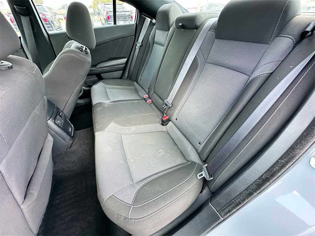2021 Dodge Charger SXT photo 22