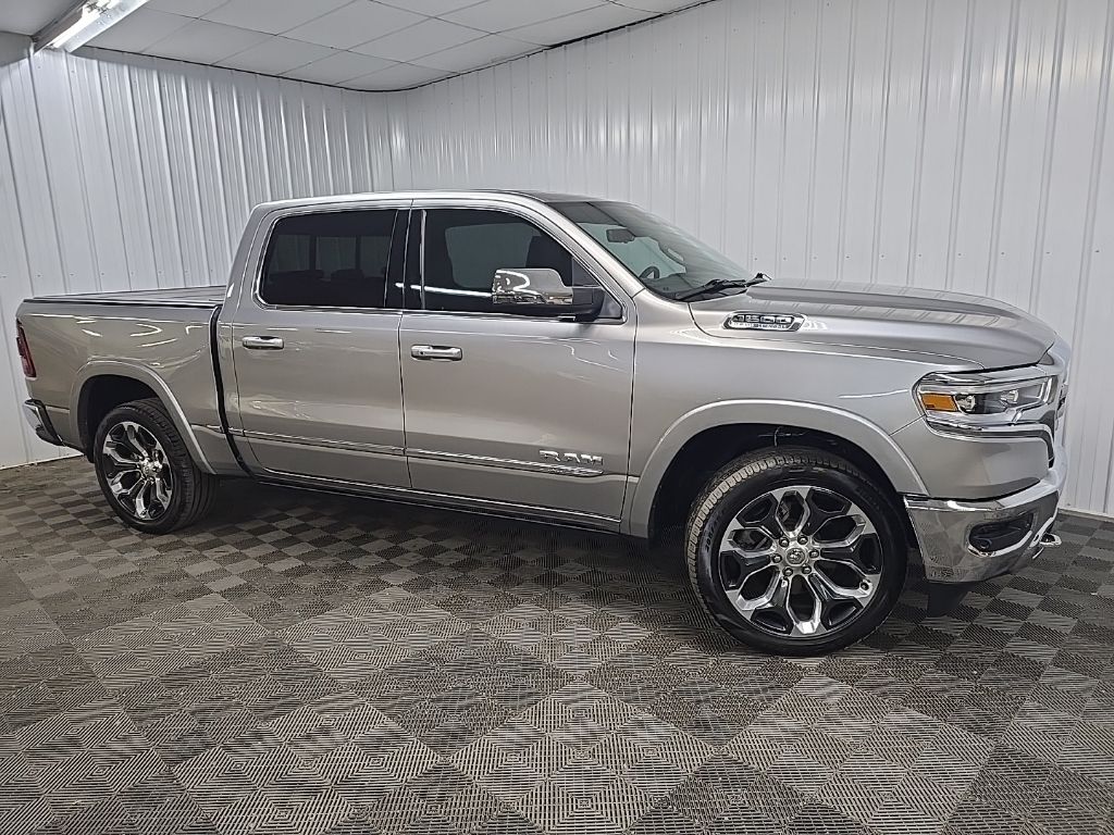 2023 RAM Ram 1500 Pickup Limited's photo