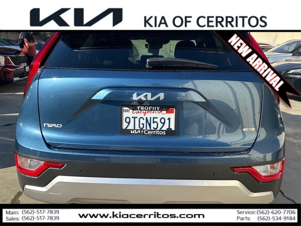 2025 Kia Niro EX photo 4