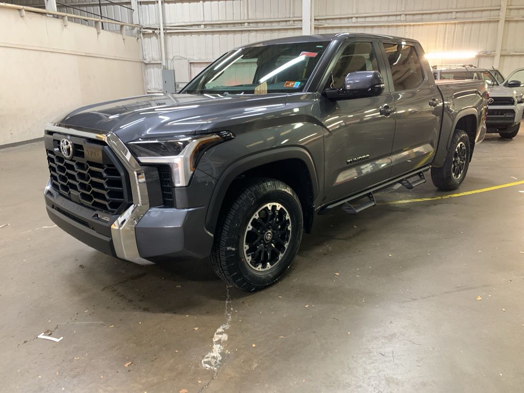 2026 Toyota Tundra SR5's photo
