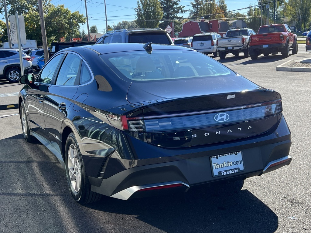 2025 Hyundai Sonata SE photo 4