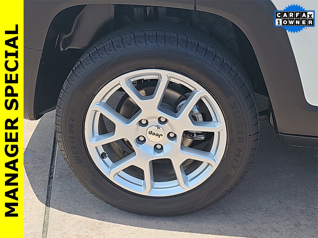 2022 Jeep Renegade Latitude photo 34