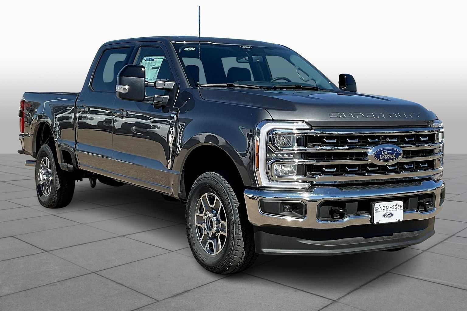 2025 Ford F-250 Lariat photo 2