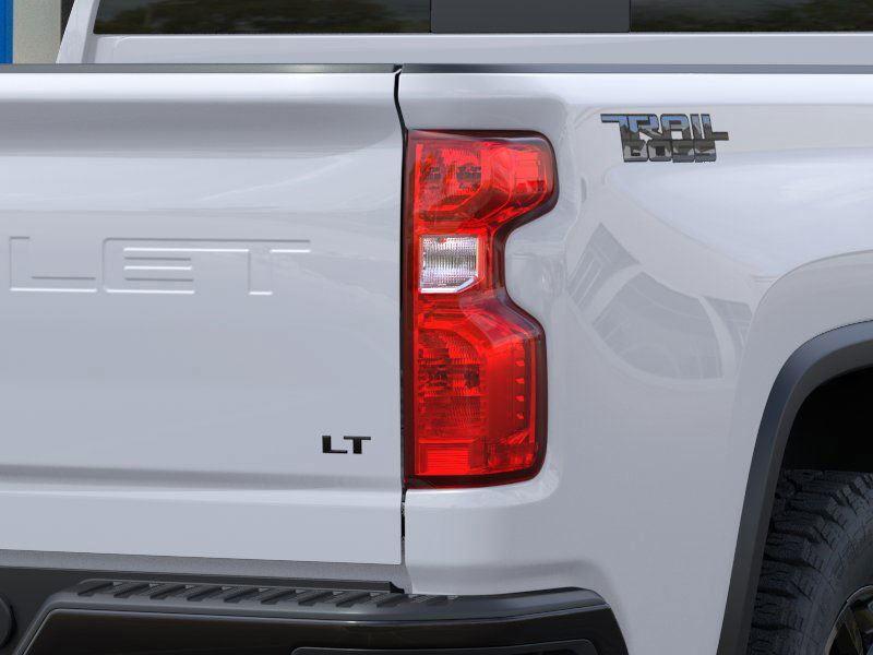 2025 Chevrolet Silverado 2500HD LT photo 11