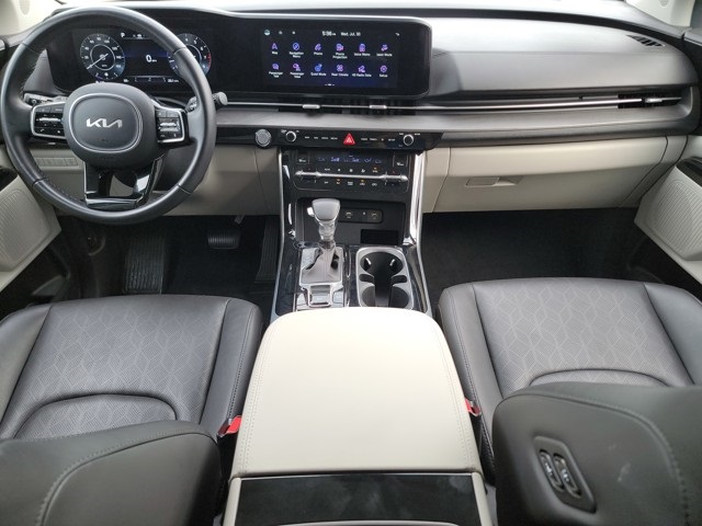 2023 Kia Carnival SX photo 21