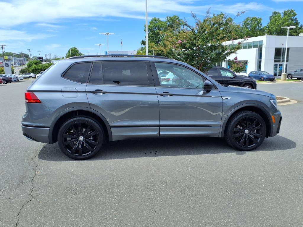 2021 Volkswagen Tiguan SE R-Line Black photo 18