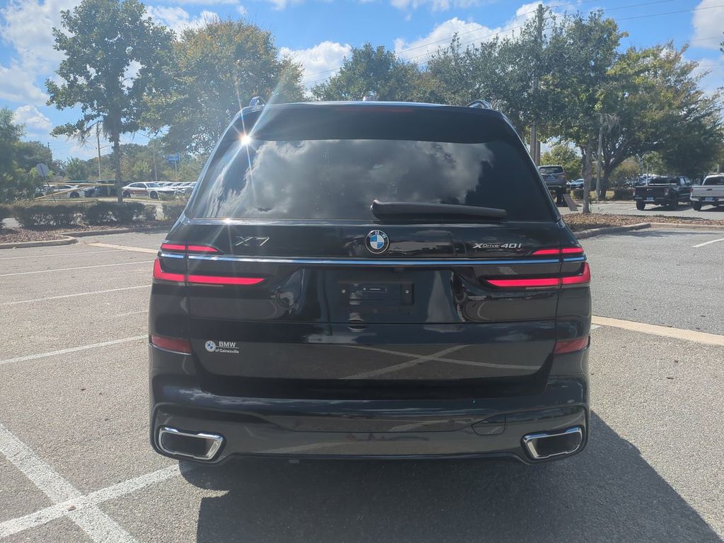2025 Bmw X7 xDrive40i photo 4