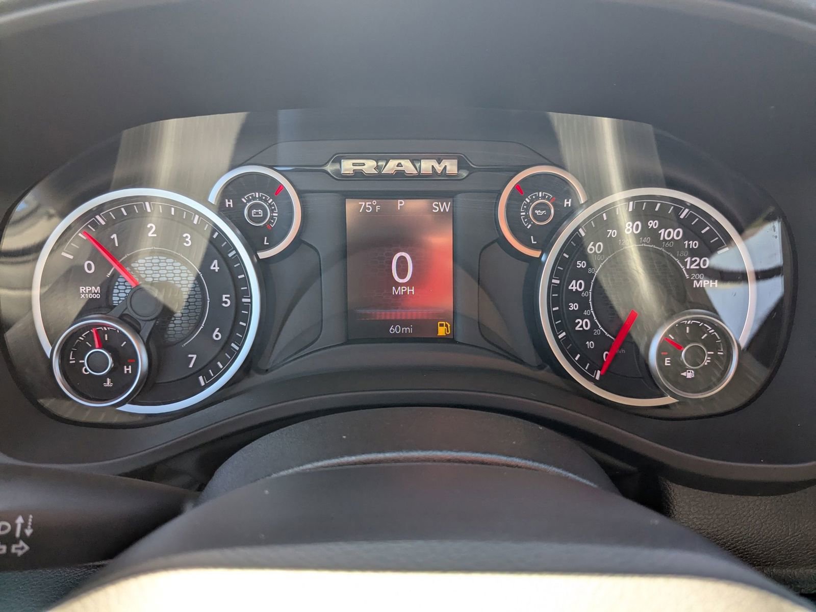 2025 Ram 1500 Tradesman photo 16