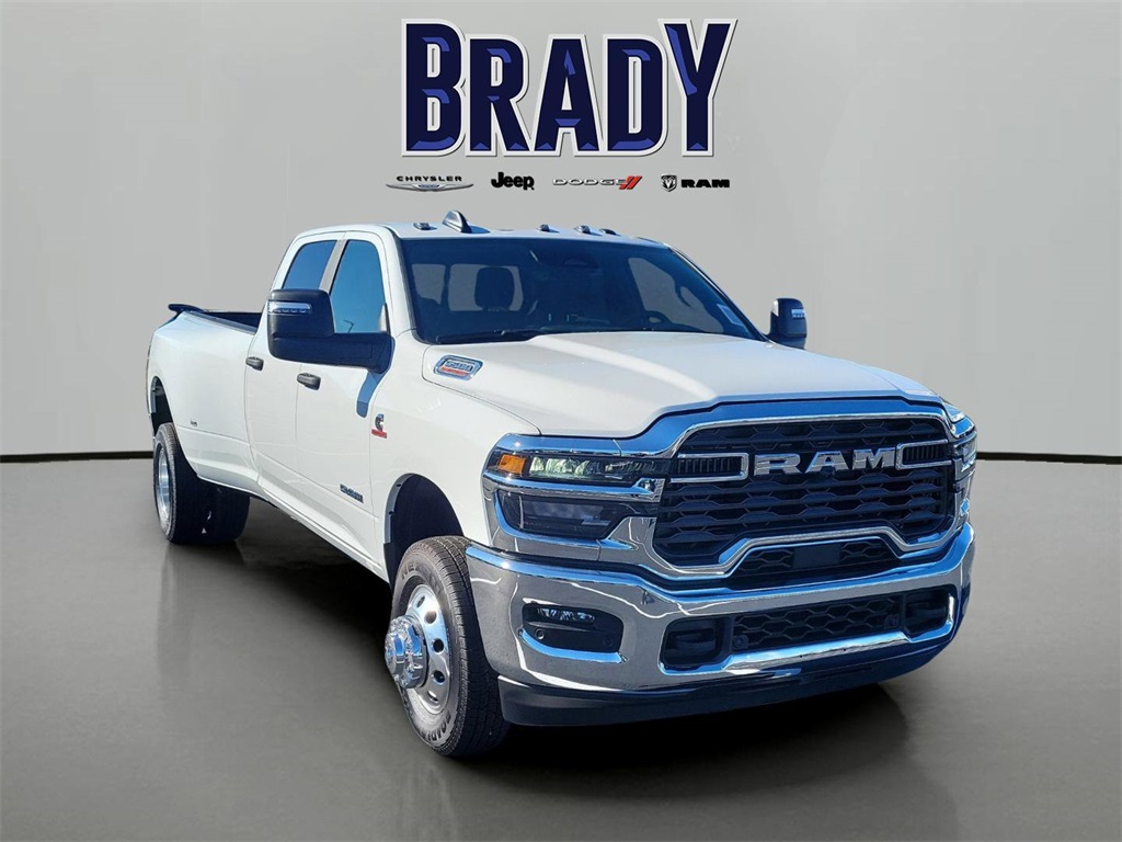 2026 RAM Ram 3500 Pickup Big Horn's photo