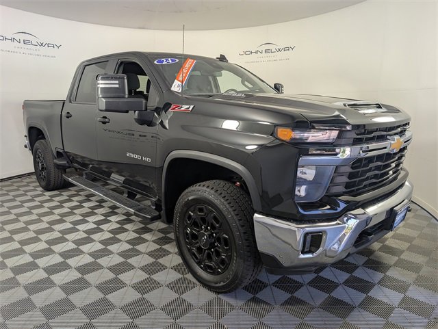 2024 Chevrolet Silverado 2500HD LT photo 5