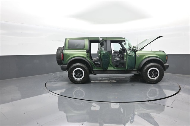 2025 Ford Bronco Outer Banks photo 35