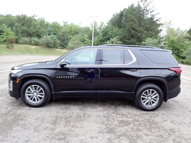 2023 Chevrolet Traverse Leather photo 2