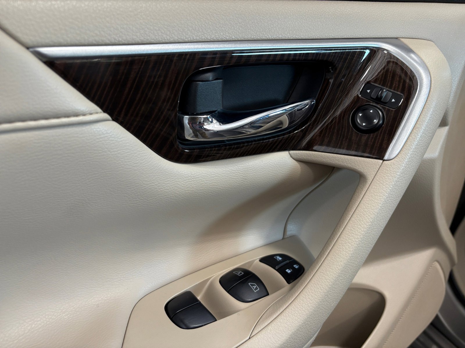 2014 Nissan Altima 3.5 SL photo 26
