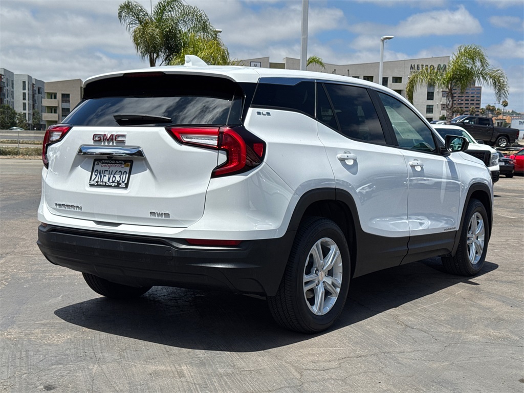 2024 Gmc Terrain SLE photo 10