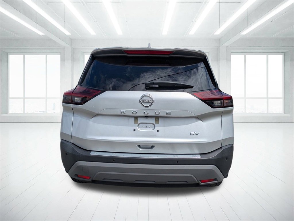 2022 Nissan Rogue SV photo 4