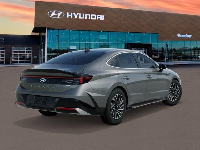 2026 Hyundai Sonata Hybrid Limited photo 2