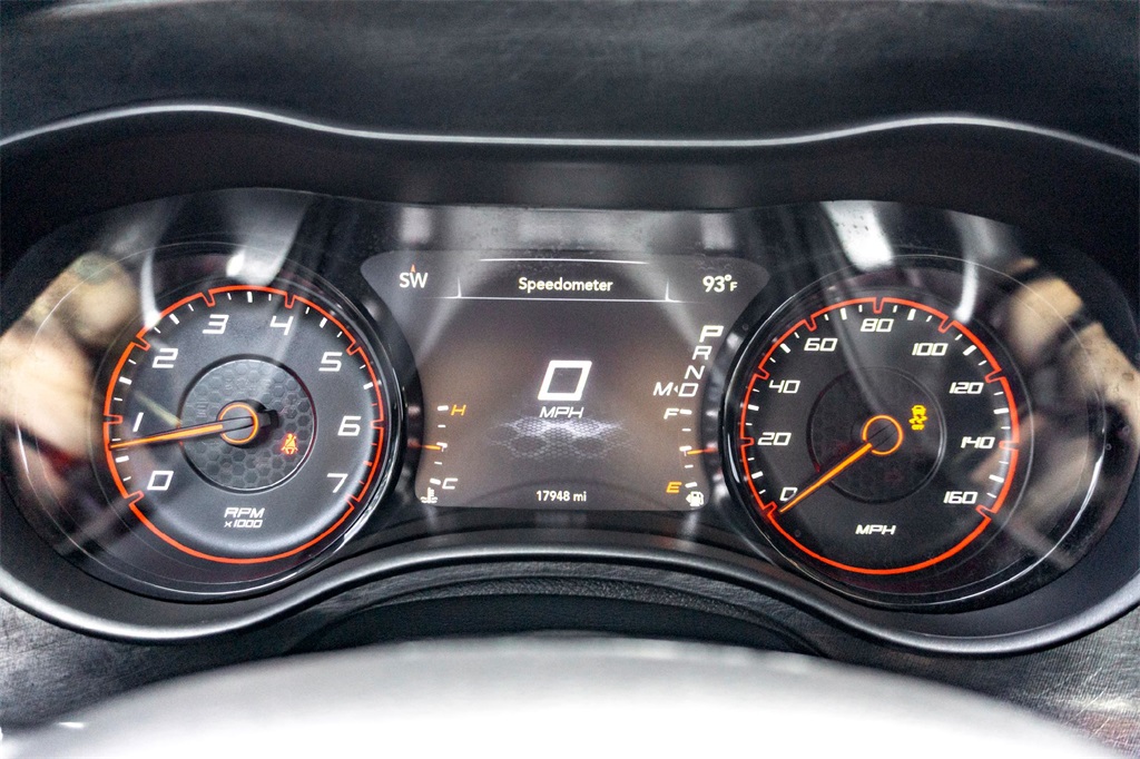 2023 Dodge Charger R/T photo 21