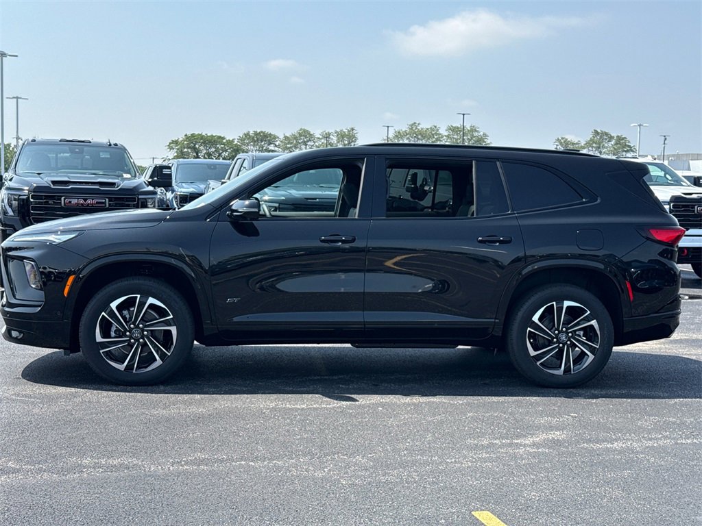 2026 Buick Enclave Sport Touring photo 4