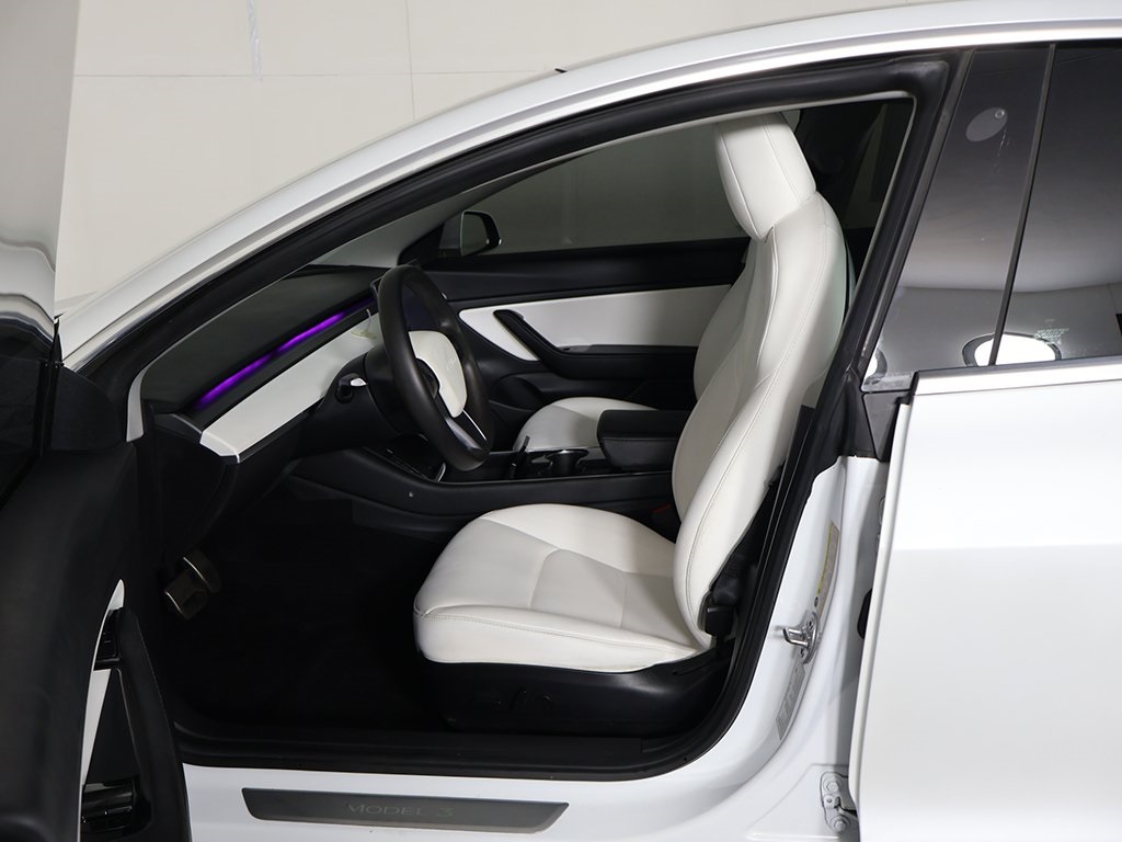2020 Tesla Model 3 Long Range photo 24