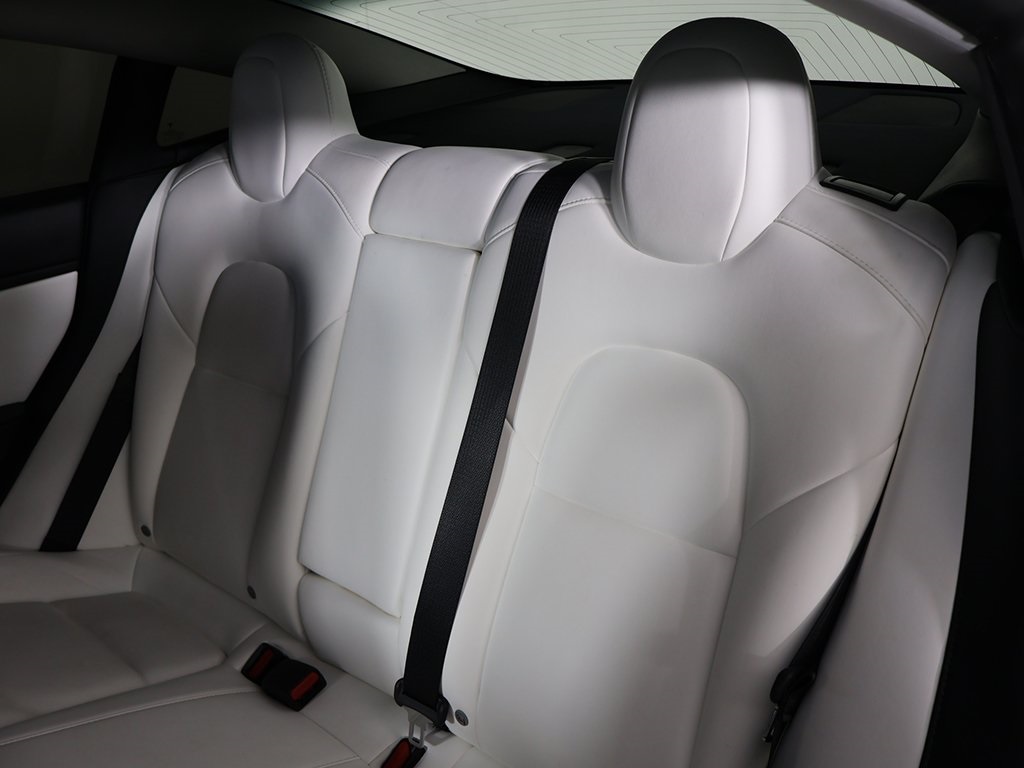 2020 Tesla Model 3 Long Range photo 28