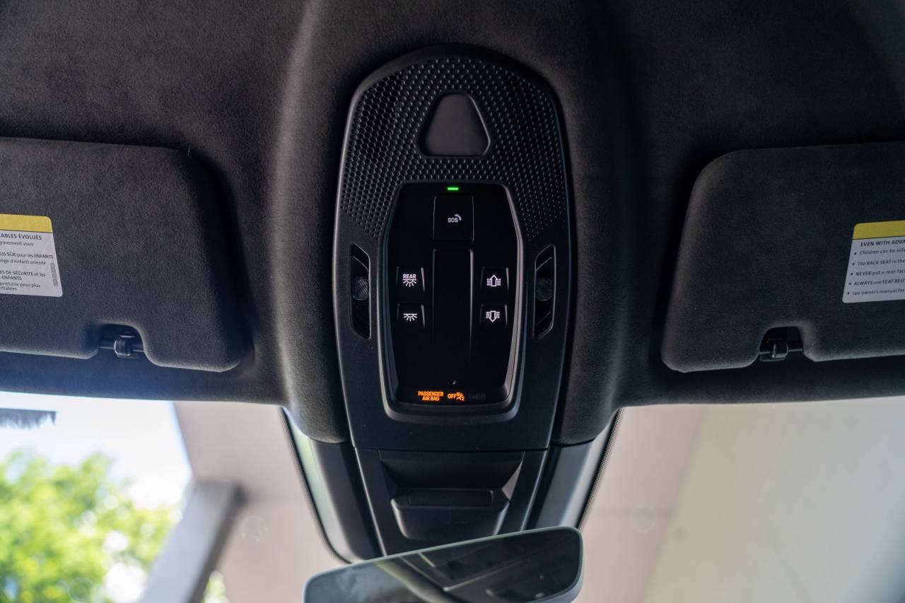 2025 Porsche Cayenne Turbo E-Hybrid Coupe photo 18