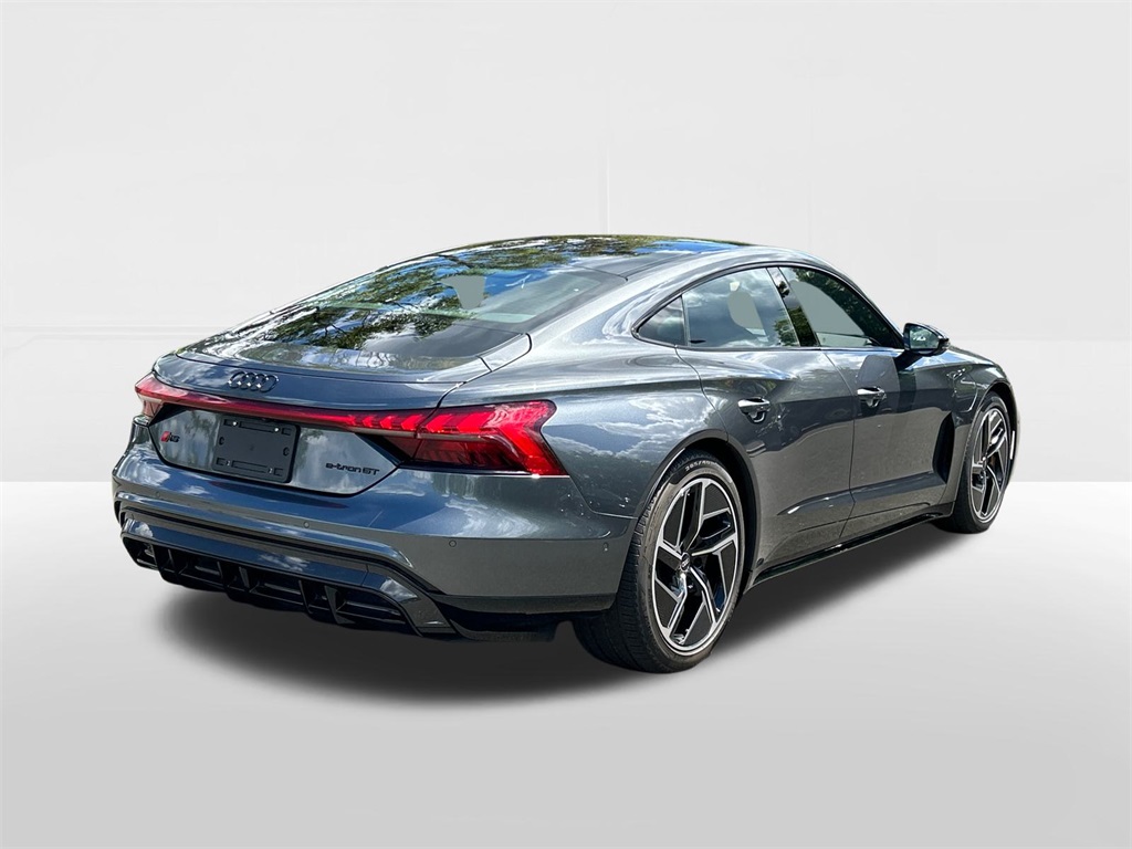 2023 Audi RS e-tron GT Base photo 4