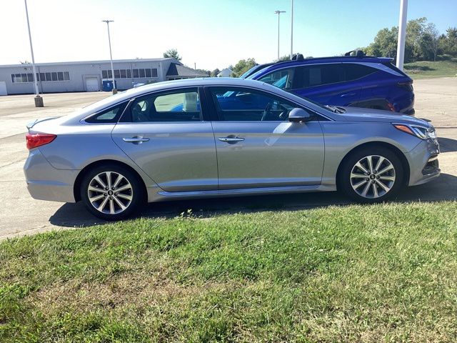 2017 Hyundai Sonata Limited photo 9