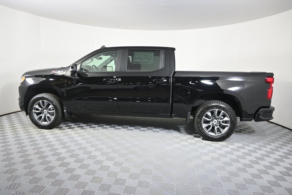 2026 Chevrolet Silverado 1500 RST photo 3