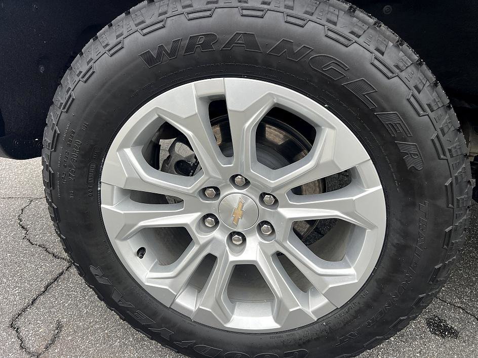 2024 Chevrolet Silverado 1500 LTZ photo 11