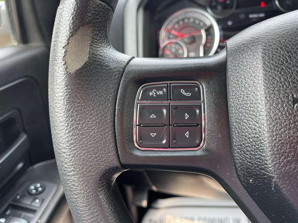 2019 Ram 1500 Classic Express photo 17