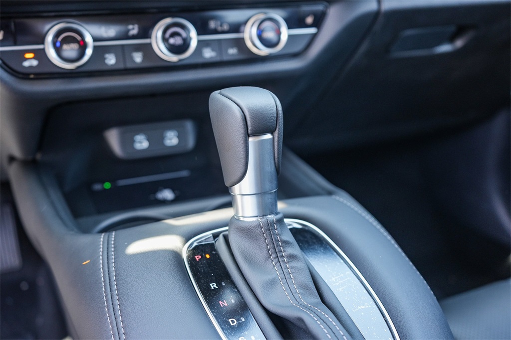 2026 Honda HR-V EX-L photo 15