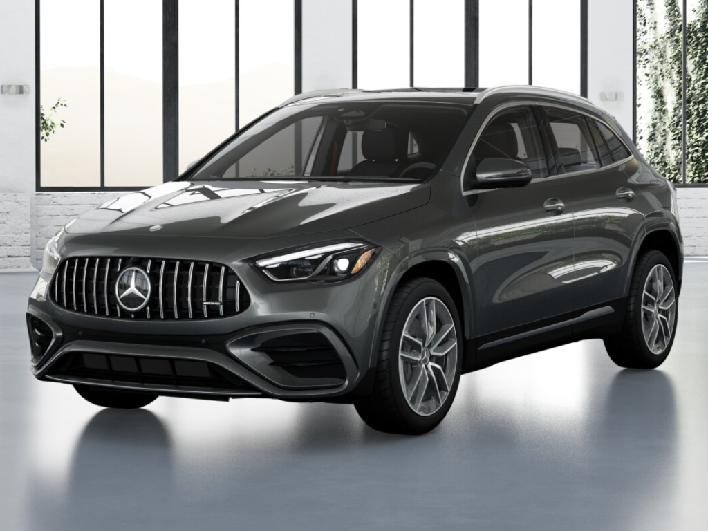 2026 Mercedes-Benz GLA AMG GLA 35's photo