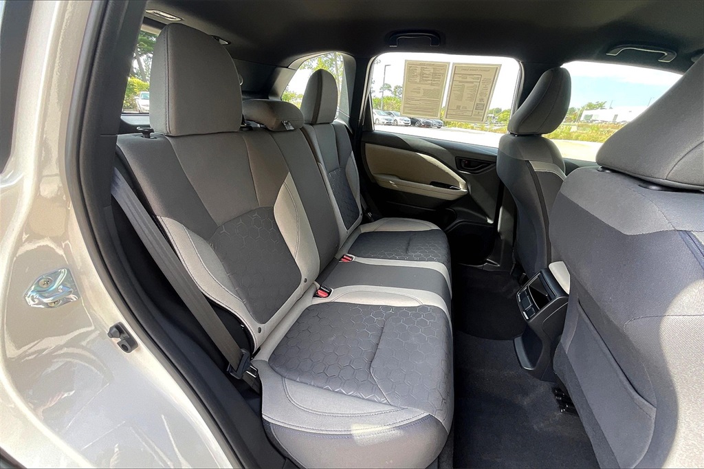 2025 Subaru Forester Base photo 26