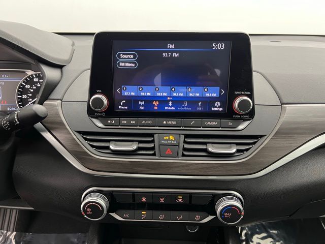 2024 Nissan Altima 2.5 SV photo 18