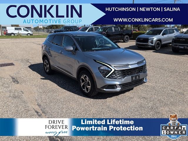 2023 Kia Sportage LX's photo