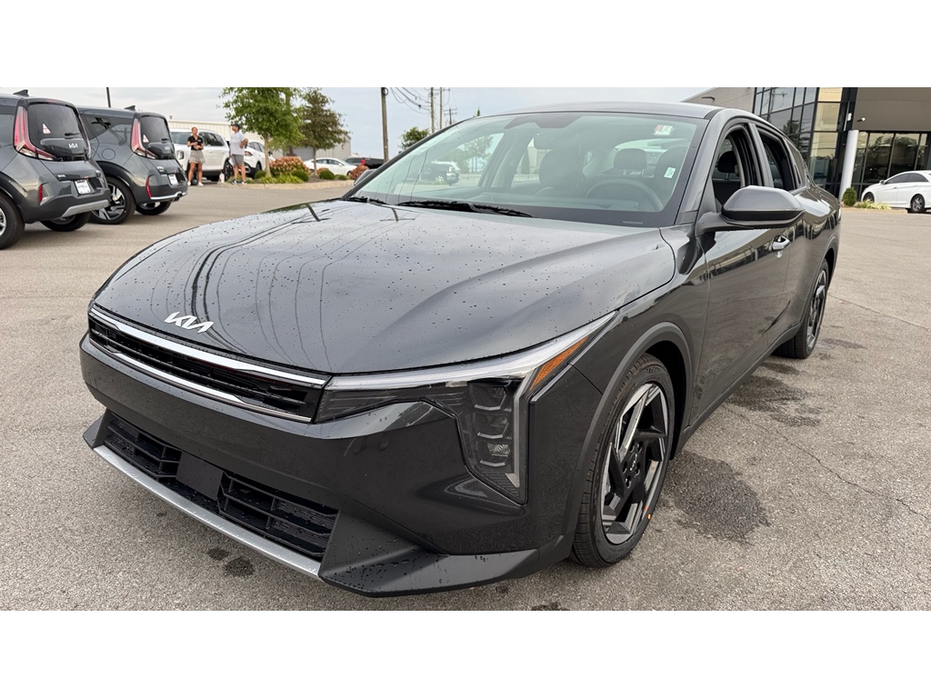 2025 Kia K4 EX photo 24