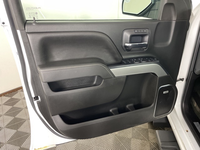 2015 Chevrolet Silverado 2500HD LTZ photo 9